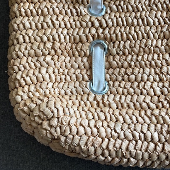 Comsi:Comsa Large Straw Bag with White Strap Handles - Picture 3 of 16